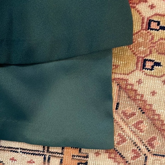 Banana Republic emerald green tiered tank blouse small - Picture 4 of 6